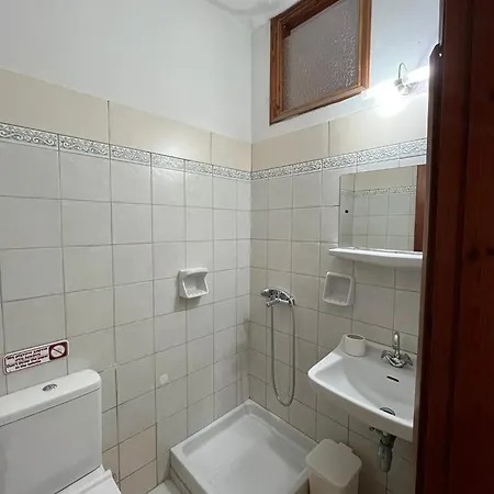 Avgoustina Venus Apartment Benitses (Corfu)